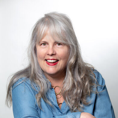 a content repurposing service client, dennise kowalczyk